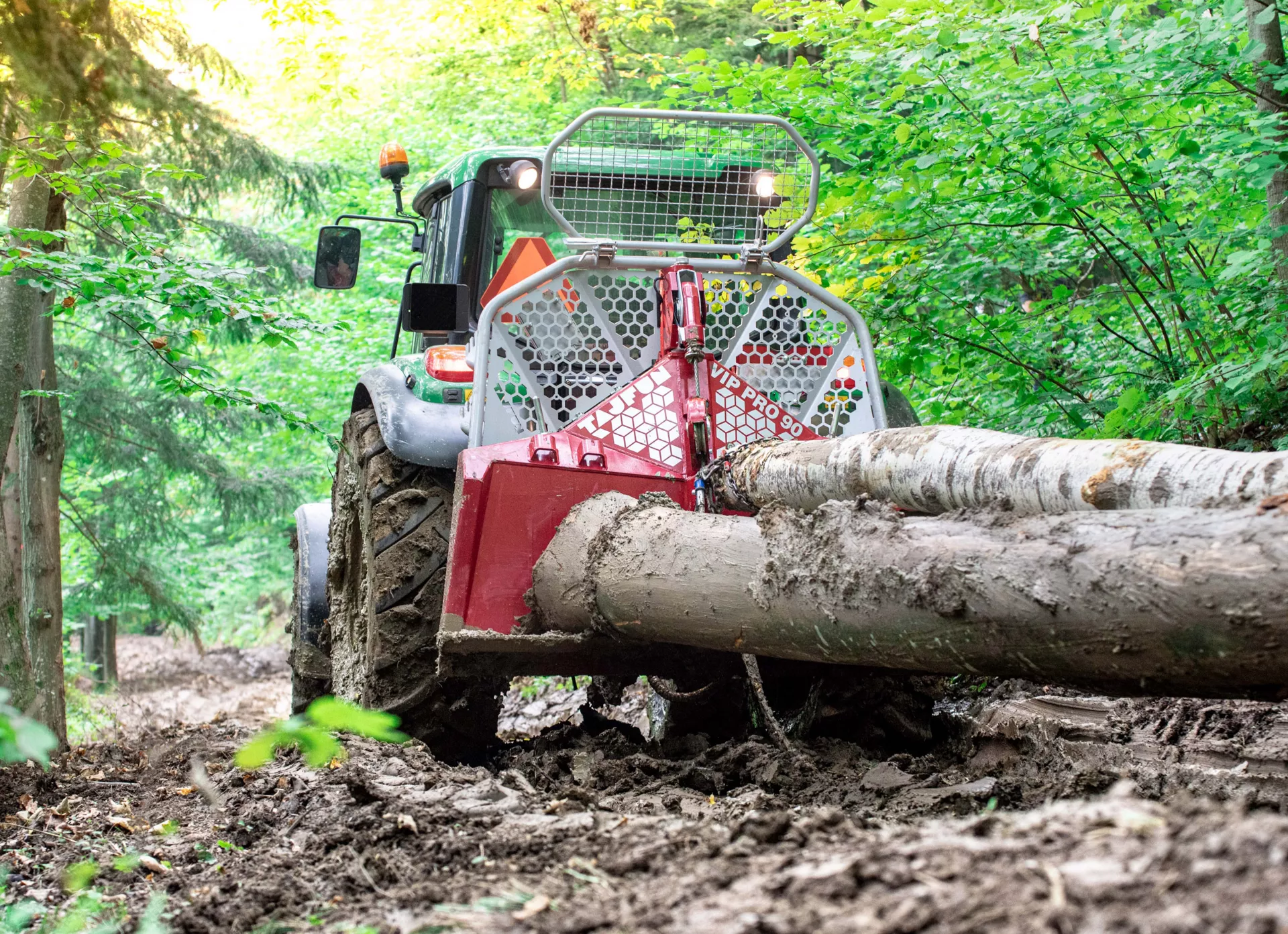 Forestry winch VIP PRO 90 - Professional use in the toughest